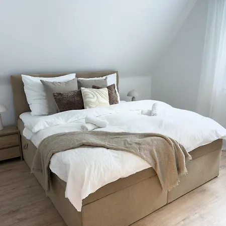 Modern 75qm With Balcony - Quiet Location Near Lägenhet Winterberg