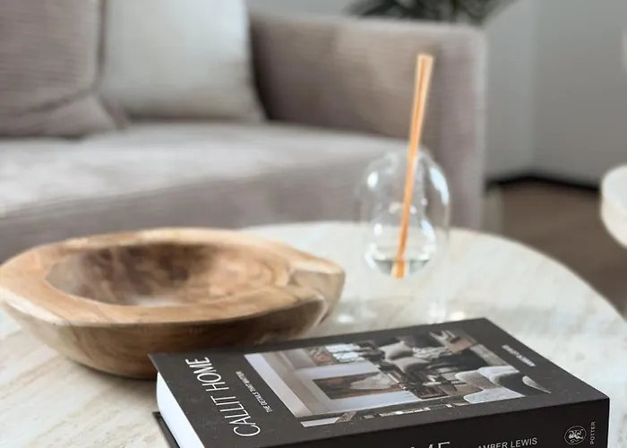 Modern 75qm With Balcony - Quiet Location Near Lägenhet