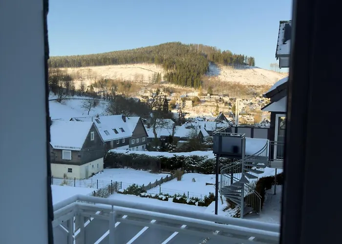 Lägenhet Modern 75qm With Balcony - Quiet Location Near Winterberg
